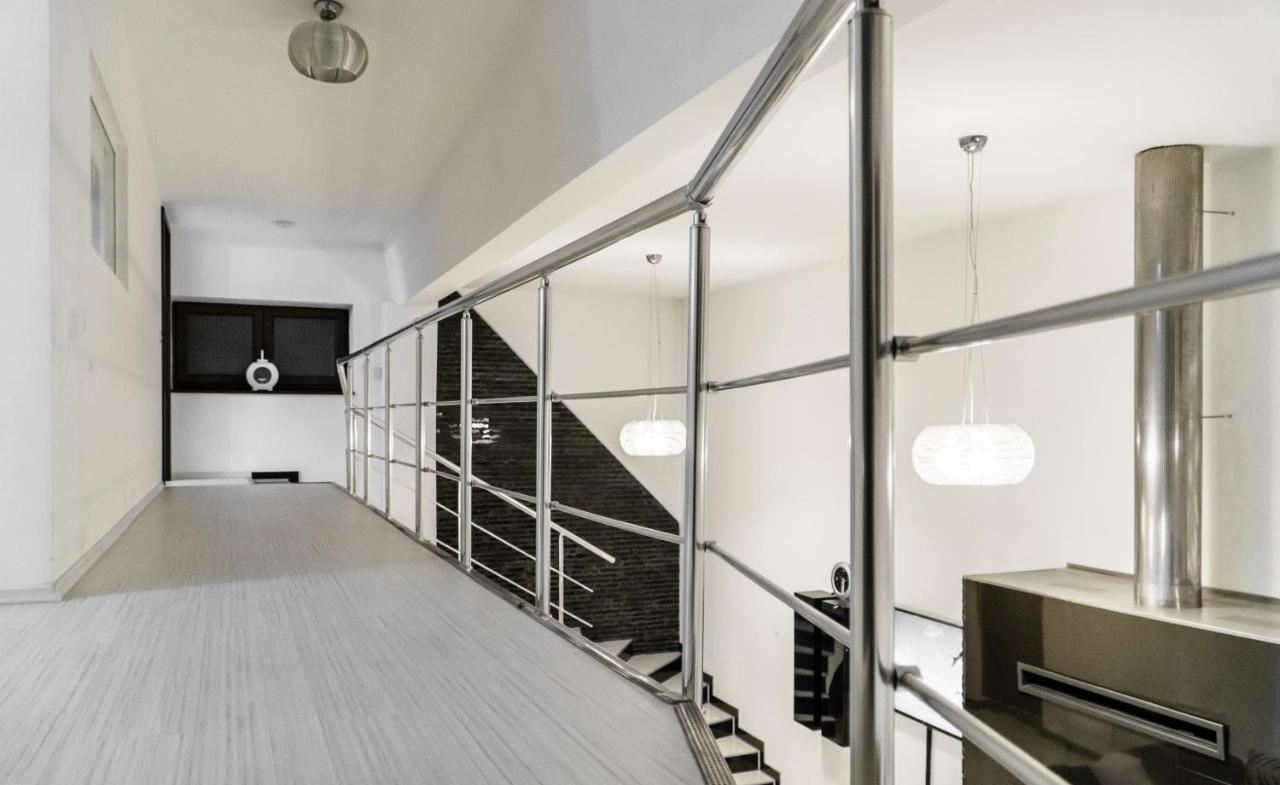 Vila Carolina Apulum Villa Alba Iulia Exterior foto