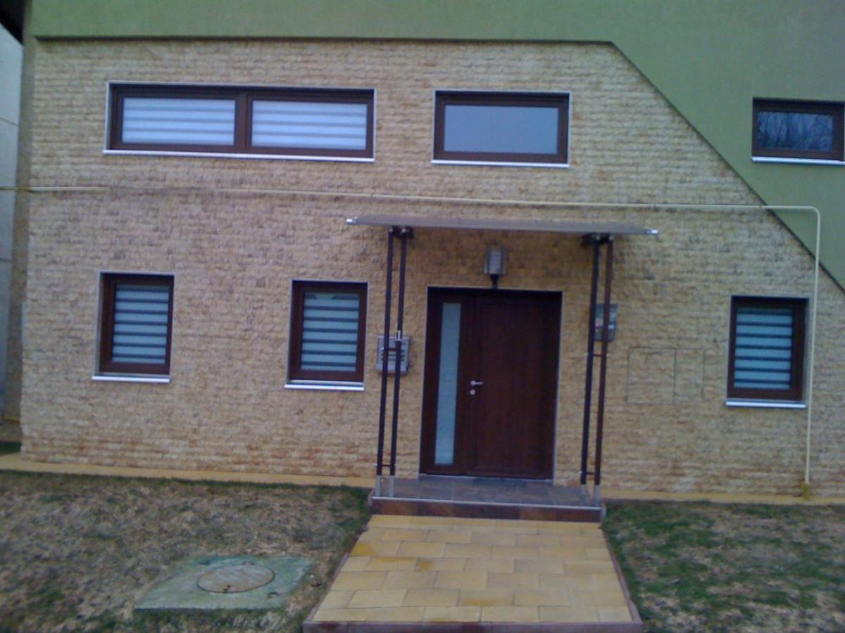 Vila Carolina Apulum Villa Alba Iulia Exterior foto
