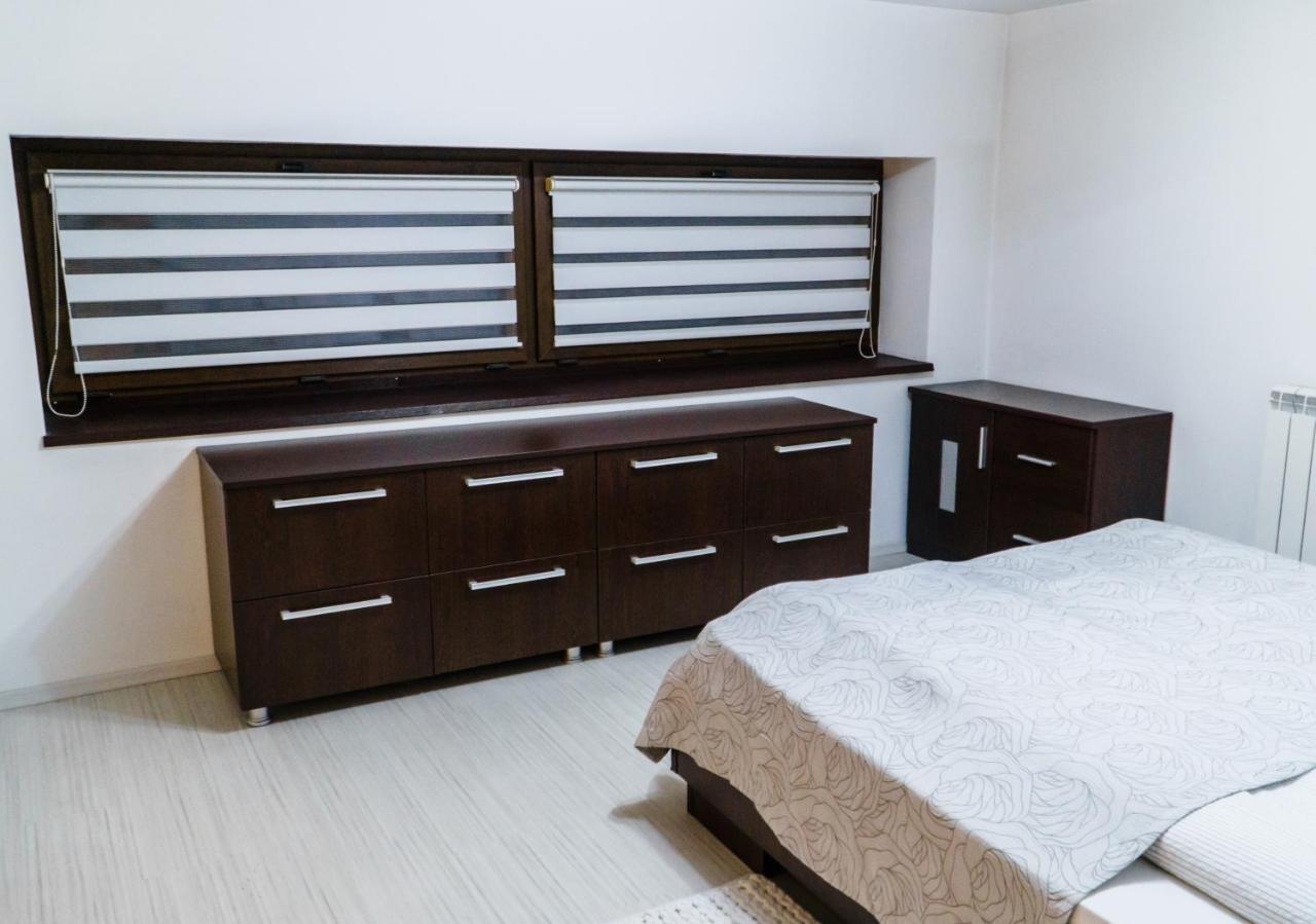 Vila Carolina Apulum Villa Alba Iulia Exterior foto